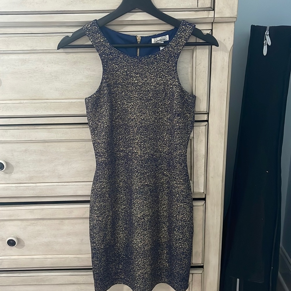 Size 3 sparkly bodycon dress